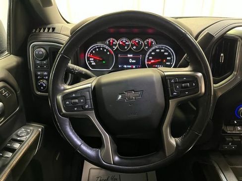 Used 2021 Chevrolet Silverado 1500 LT Trail Boss w/ Convenience Package II image 18