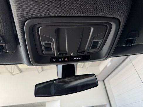 Used 2022 Chevrolet Silverado 1500 RST image 27