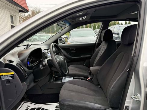 Used 2009 Hyundai Elantra SE w/ Premium Pkg 4 image 9