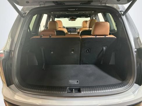 Used 2024 Kia Telluride EX X-Line AWD/4WD image 9