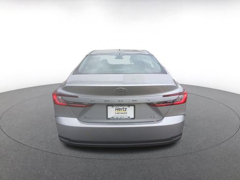 Used 2025 Toyota Camry LE image 6