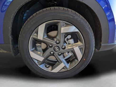 New 2025 Hyundai Venue Limited image 13