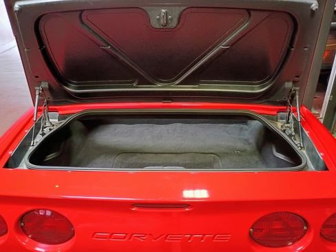Used 2001 Chevrolet Corvette Z06 w/ Memory Pkg RWD image 58