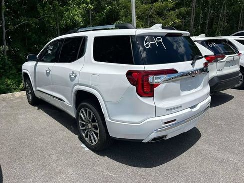 Used 2023 GMC Acadia Denali AWD/4WD image 5