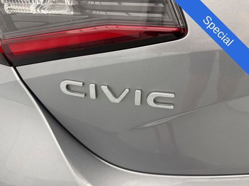 Used 2022 Honda Civic EX-L image 8