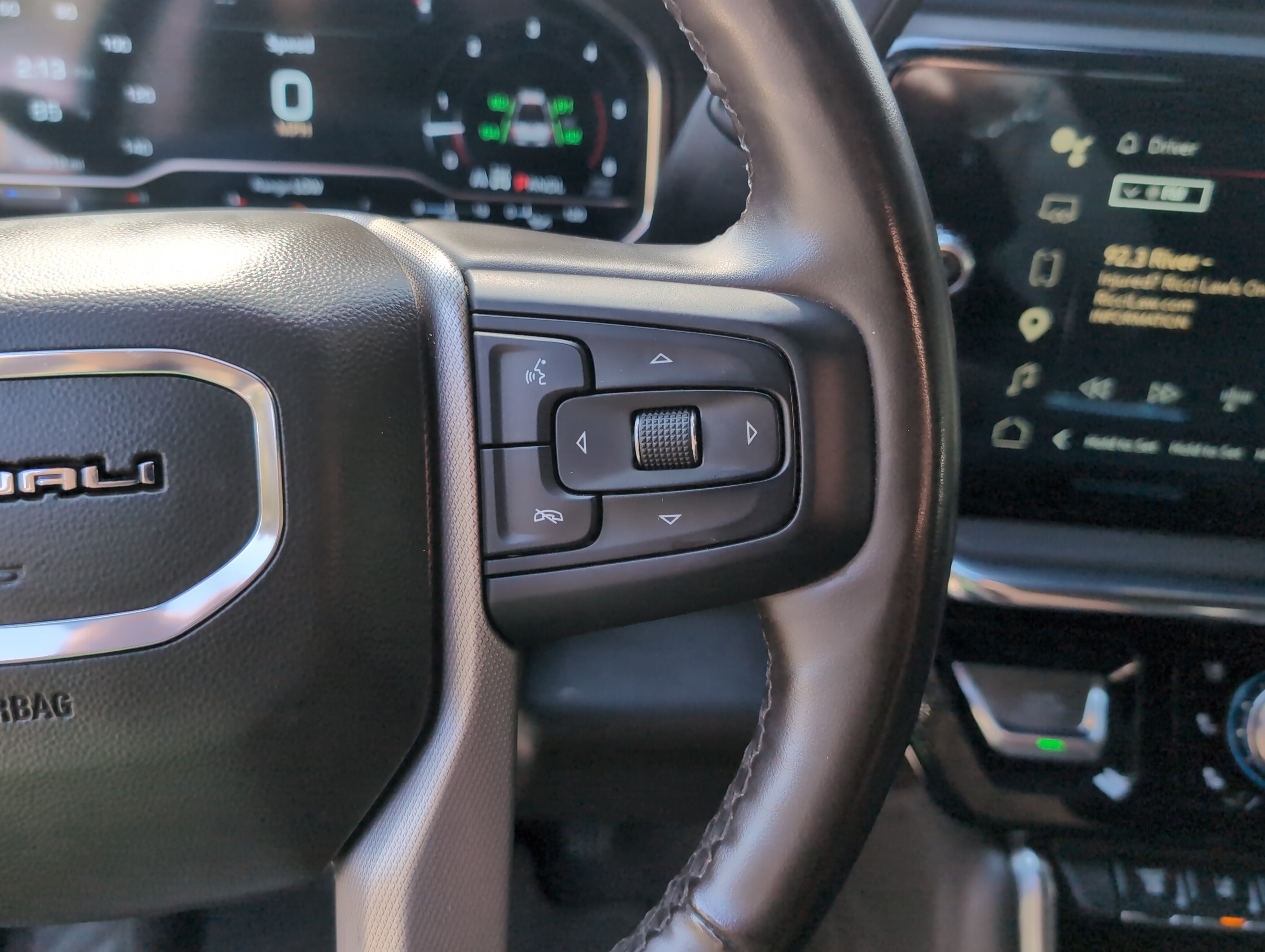 Used 2025 GMC Sierra 3500 Denali w/ Denali Reserve Package AWD/4WD image 19