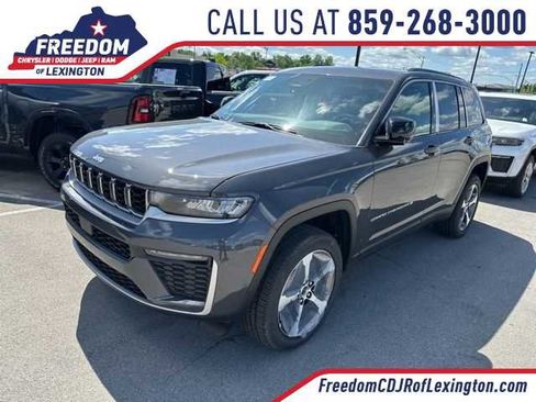 New 2026 Jeep Grand Cherokee Limited AWD/4WD image 1