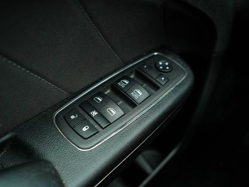 Used 2023 Dodge Charger R/T w/ Blacktop Package RWD image 29