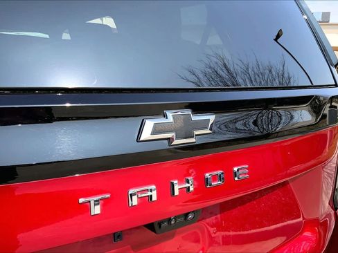 Used 2025 Chevrolet Tahoe High Country image 10