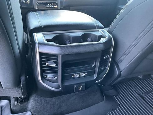 Used 2020 RAM 1500 Big Horn AWD/4WD image 29