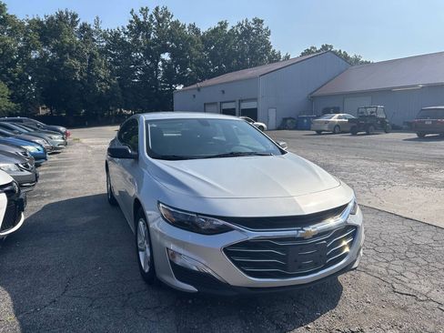 Used 2020 Chevrolet Malibu LS FWD image 7