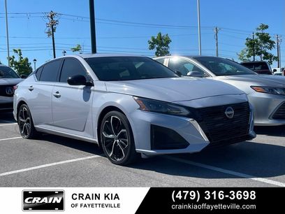 Used 2023 Nissan Altima 2.5 SR w/ SR Premium Package