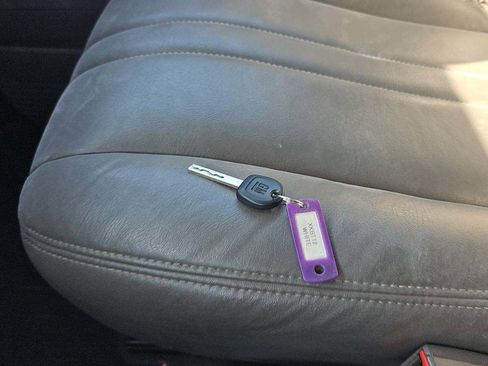 Used 2020 GMC Savana 2500 image 15