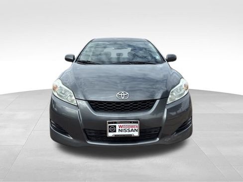 Used 2009 Toyota Matrix w/ PWR Pkg FWD image 3