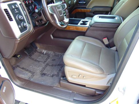 Used 2018 GMC Sierra 1500 SLT AWD/4WD image 5