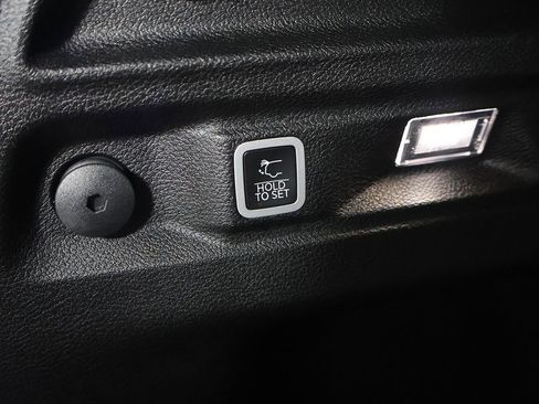Used 2023 Jeep Grand Cherokee L Laredo AWD/4WD image 54