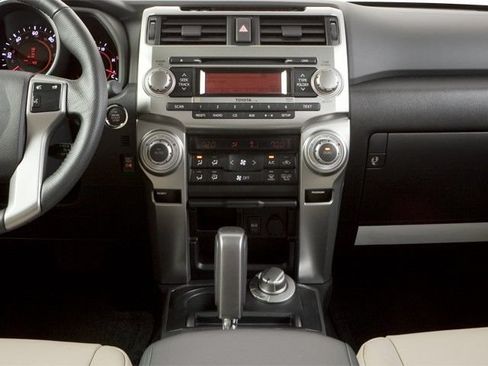 Used 2013 Toyota 4Runner Limited RWD image 11