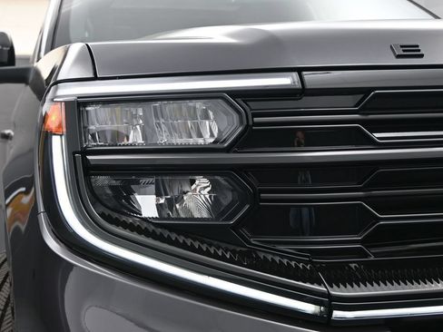 New 2026 Ford Expedition Max Platinum w/ Stealth Performance Package AWD/4WD image 3