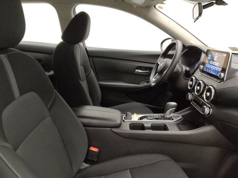 Used 2025 Nissan Sentra SV FWD image 21