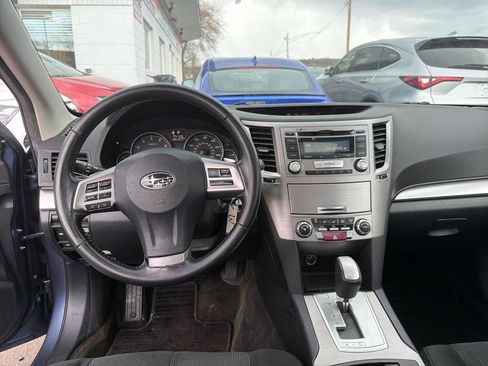 Used 2013 Subaru Legacy 2.5i Premium w/ All-Weather Pkg + Moonroof AWD/4WD image 22