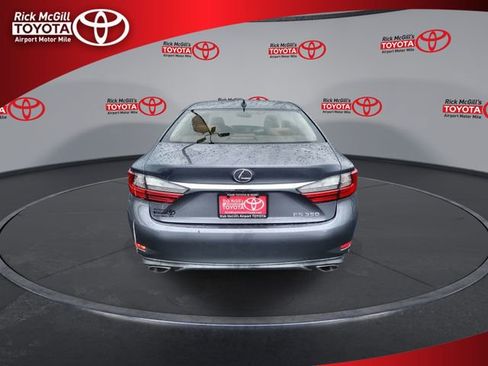 Used 2017 Lexus ES 350 350 w/ Luxury Package image 7