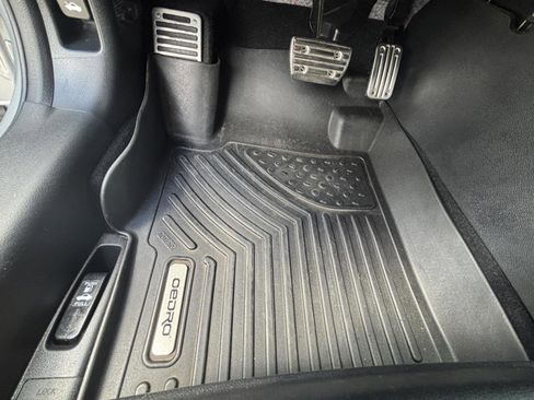 Used 2017 Honda Accord Sport Special Edition image 17