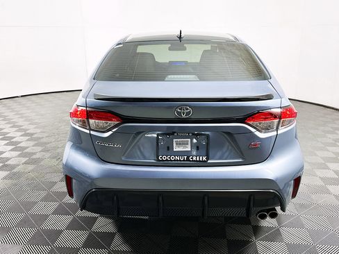 Used 2025 Toyota Corolla SE image 4