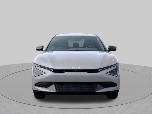 New 2026 Kia EV6 Wind AWD/4WD image 2