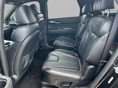 Used 2023 Hyundai Palisade Calligraphy image 10