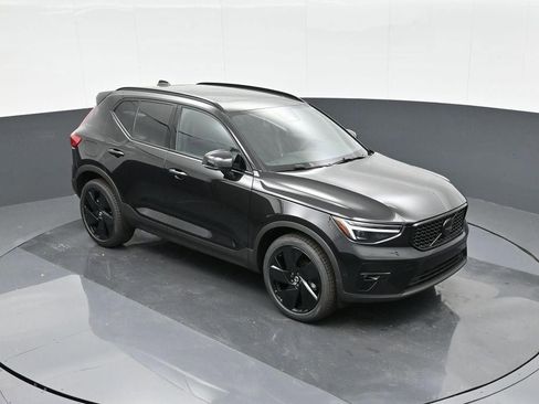 New 2026 Volvo XC40 B5 Ultra w/ Protection Package Premier image 20