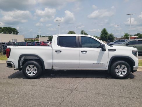 Used 2024 GMC Sierra 1500 Pro w/ Pro Value Package AWD/4WD image 2