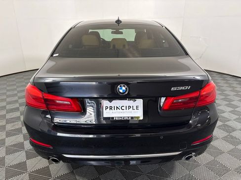 Used 2020 BMW 530i w/ Premium Package RWD image 6