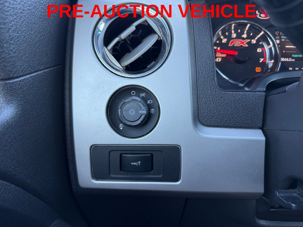 Used 2014 Ford F150 FX4 w/ Equipment Group 402A Luxury AWD/4WD image 26