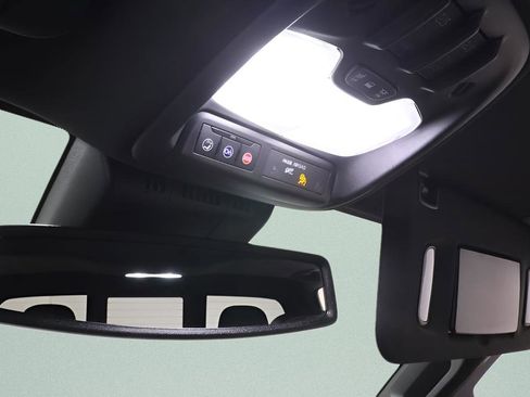 Used 2023 GMC Canyon AT4 w/ AT4 Premium Package image 17