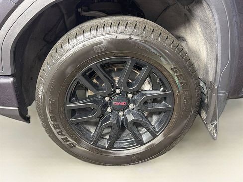 Used 2025 GMC Sierra 1500 Elevation AWD/4WD image 34