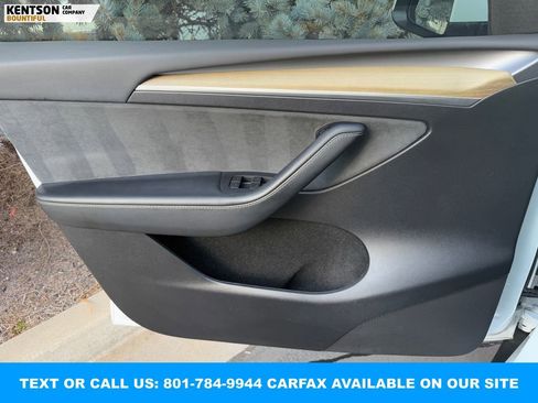 Used 2023 Tesla Model Y Long Range image 18