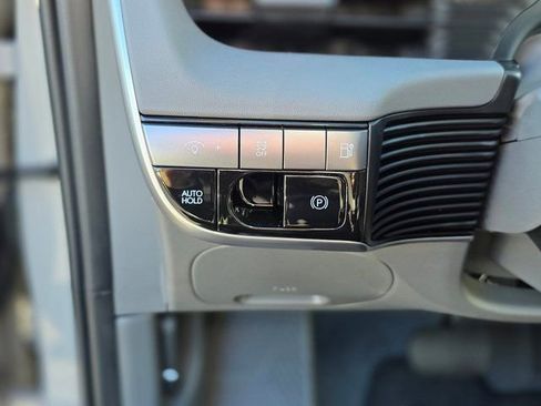 New 2026 Hyundai Ioniq 5 SE image 38