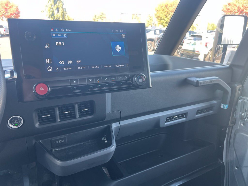 Used 2024 Chevrolet Brightdrop 600 w/ Commercial Equipment Package AWD/4WD image 9