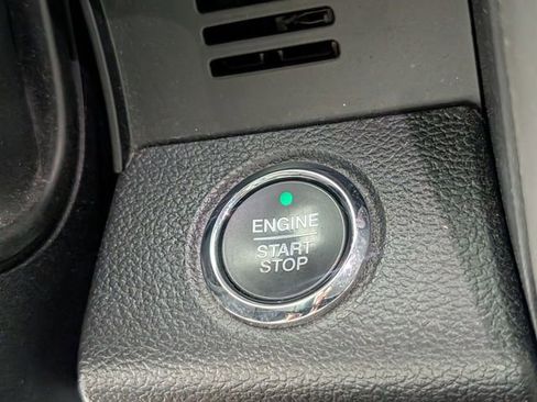 Used 2019 Ford F150 Lariat w/ Equipment Group 501A Mid AWD/4WD image 26