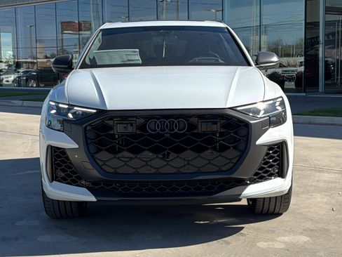 New 2026 Audi RS Q8 performance image 2