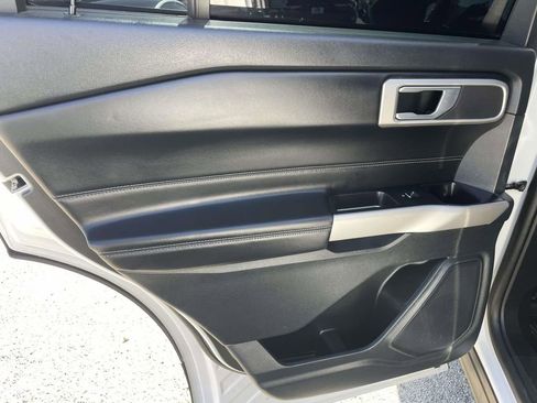 Used 2023 Ford Explorer XLT w/ Equipment Group 202A image 19