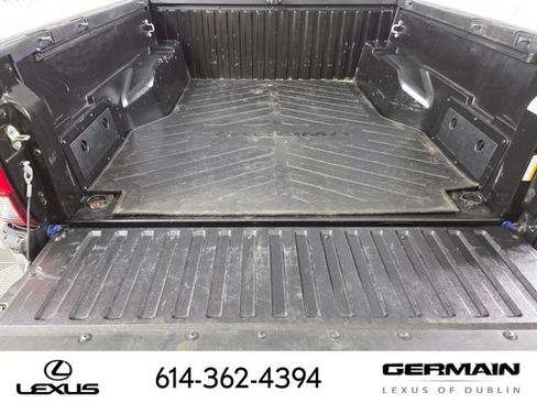 Used 2018 Toyota Tacoma SR5 RWD image 22