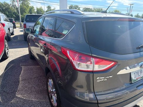 Used 2015 Ford Escape Titanium FWD image 5