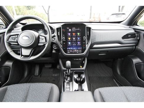 Used 2026 Subaru Forester Premium AWD/4WD image 9