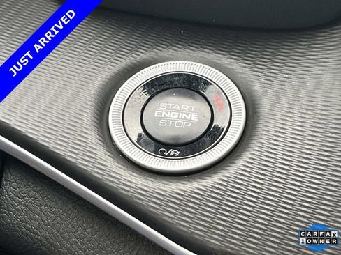 Certified 2024 Jeep Grand Cherokee Altitude AWD/4WD image 38