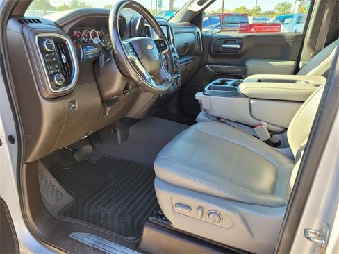 Used 2020 Chevrolet Silverado 1500 LTZ w/ Z71 Off-Road Package image 2