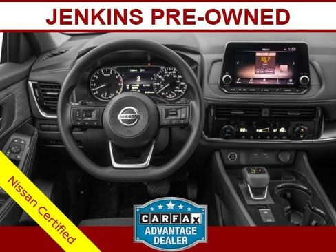 Certified 2023 Nissan Rogue SV FWD image 38