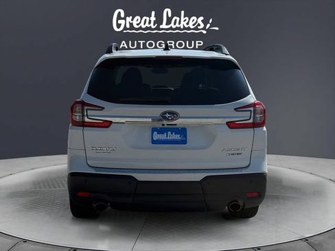 Used 2025 Subaru Ascent Limited AWD/4WD image 4