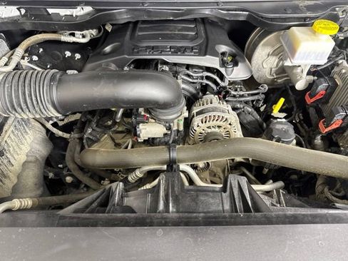 Used 2022 RAM 1500 Big Horn AWD/4WD image 9