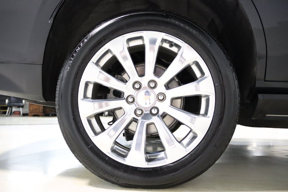 Used 2023 Chevrolet Tahoe Premier AWD/4WD image 77